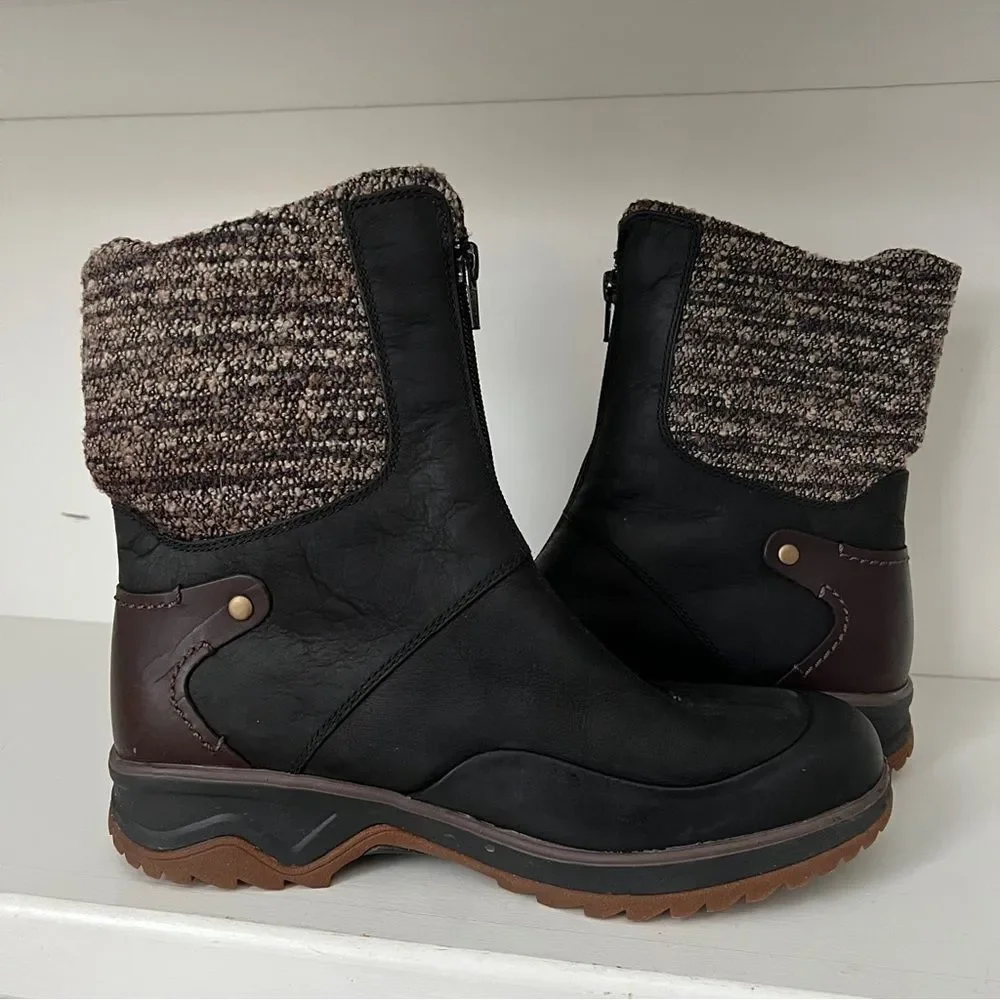 MERRELL Eventyr Bond Waterproof Brown Leather Front Zip Booties Size 7.5 Women’s